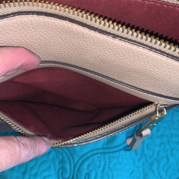 Tan coach crossbody purse - Picture 7 of 10